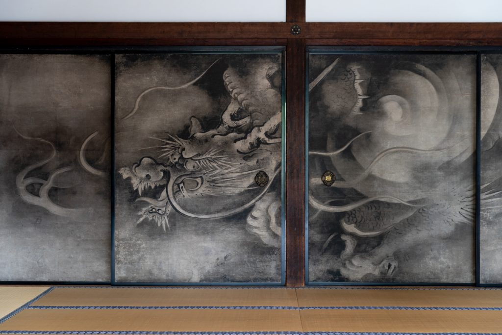 祇園の中心で龍が飛び舞う！京都最古の禅寺「建仁寺」