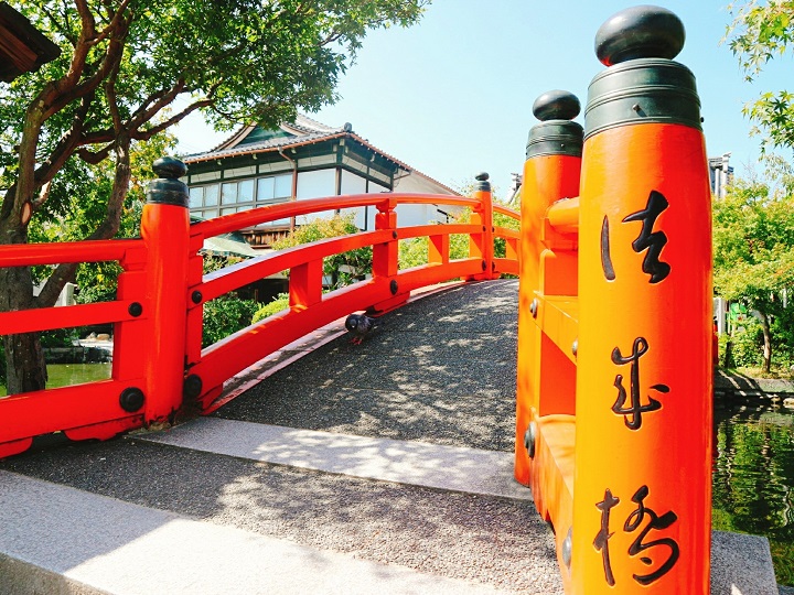 The vivid red-colored bridge