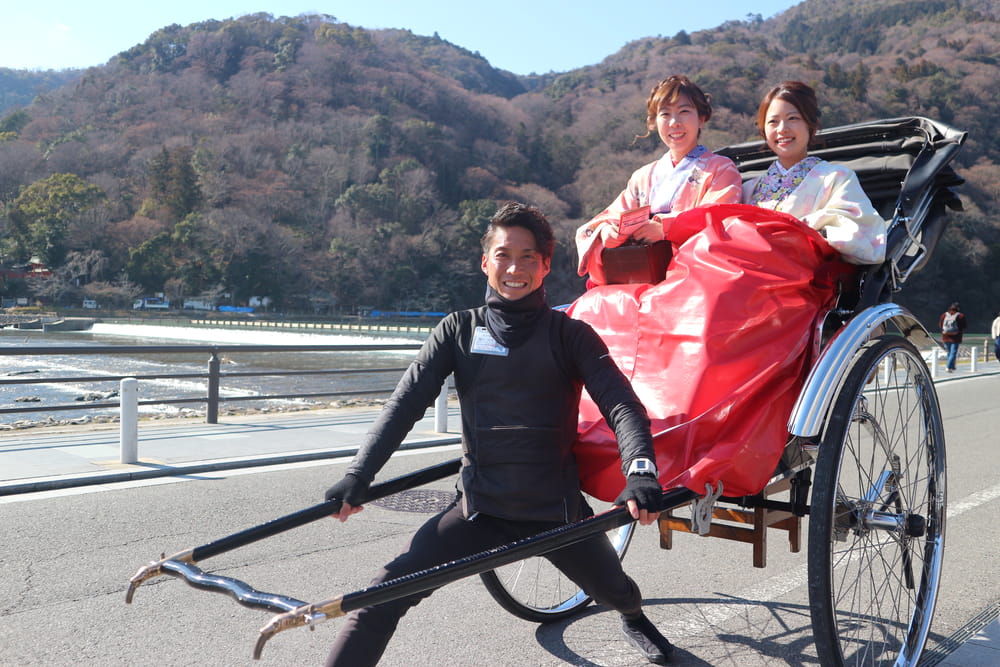 Lets take a ride on the rikisha around Arashiyama・Saga