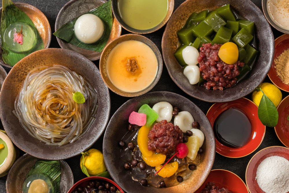 Take a break from walking around town: create sweet memories with some delicious summery Kyoto treats