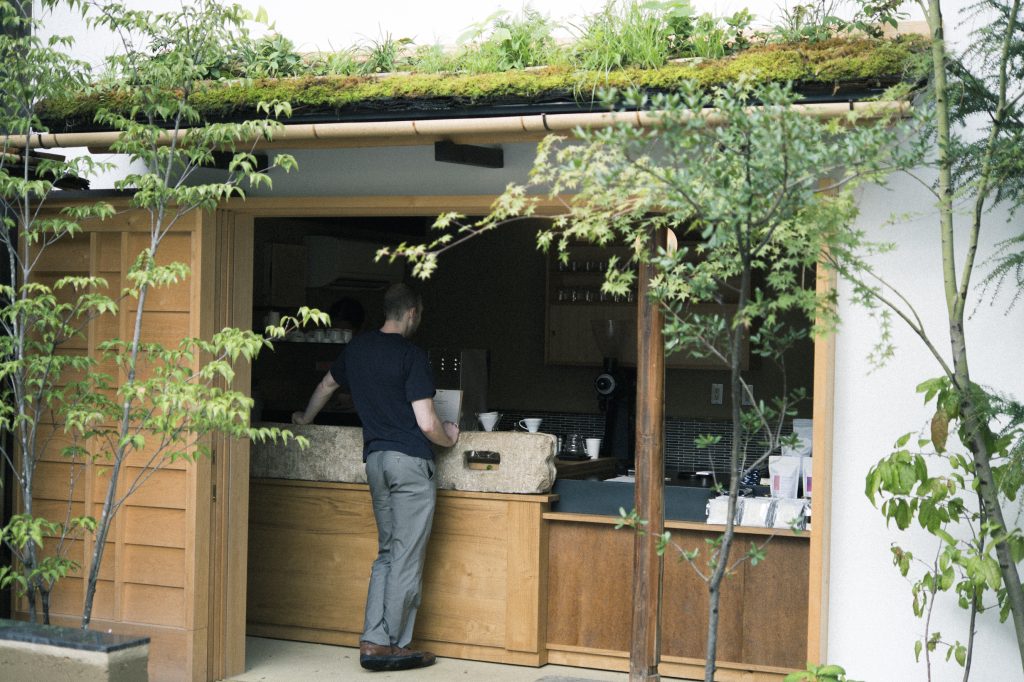 Enjoy a relaxing cup of coffee in a traditional Kyoto Machiya Townhouse at WEEKENDERS COFFEE