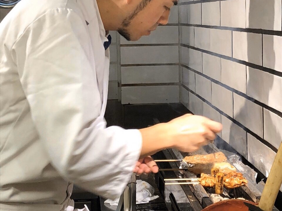 焼き鳥大好きな店長自ら焼き上げるこだわり具合