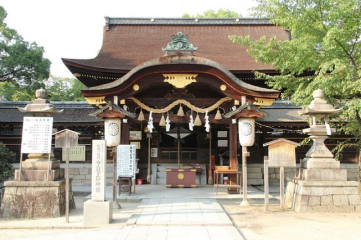 Fujinomori-jinja Shrine